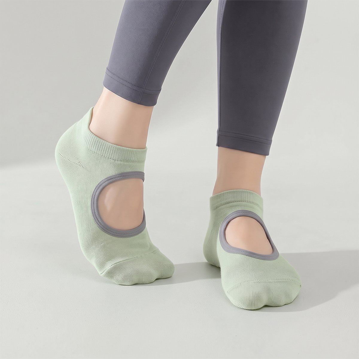 Medias antideslizantes para Yoga, Pilates & Fitness con agarre - Imagen 2